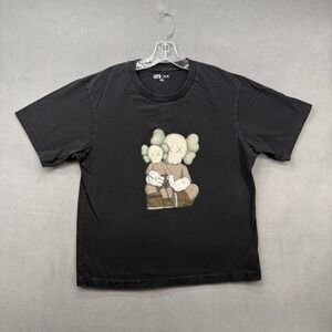 Uniqlo T-Shirt  UT x KAWS Companion Graphic Mens XL Black Short Sleeve